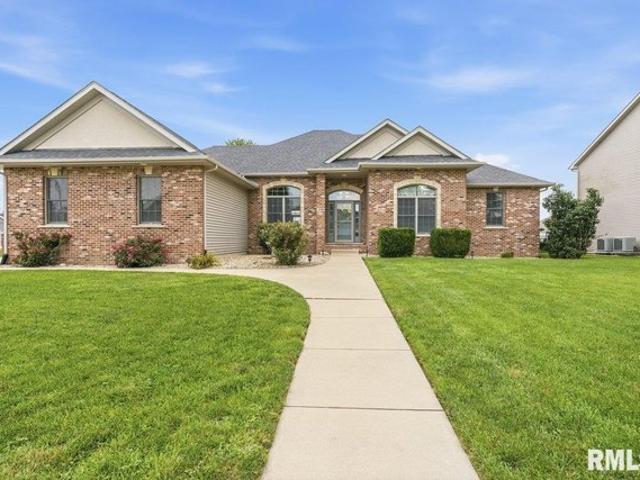 House for sale in Chatham, Illinois