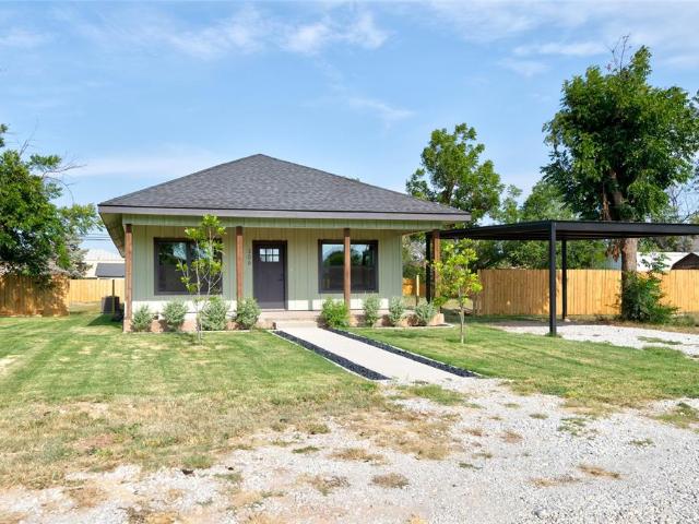 House for sale in Taylor, Texas