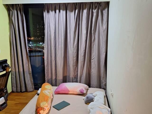 Room for rent