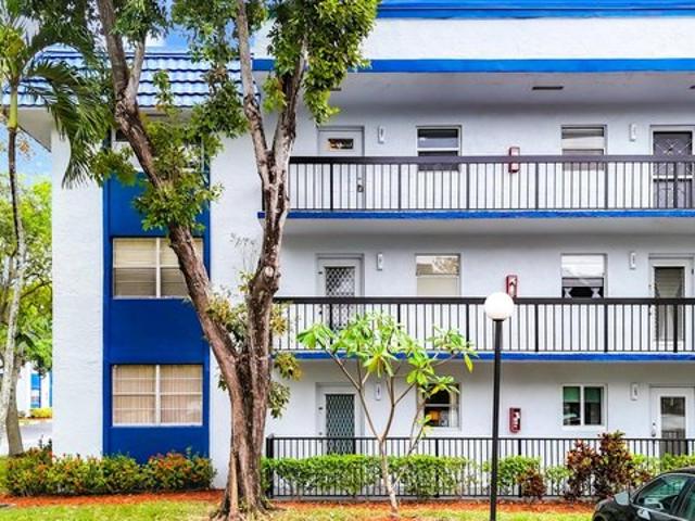 Condo for sale in Margate, Florida