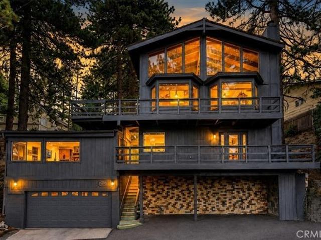 House for sale in Green Valley Lake, California