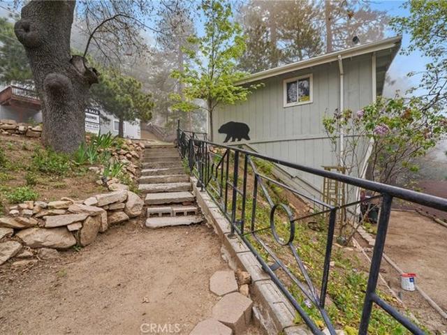 House for sale in Green Valley Lake, California