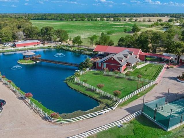 House for sale in Caddo Mills, Hunt County