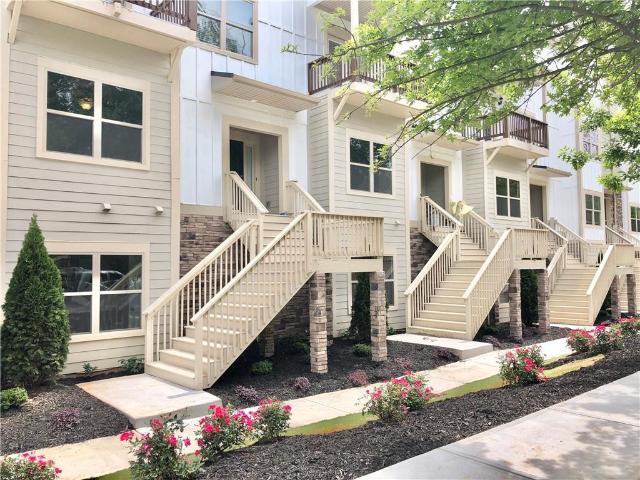 Townhouse for sale in Chamblee, Georgia