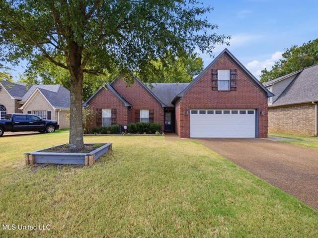House for sale in Southaven, Mississippi