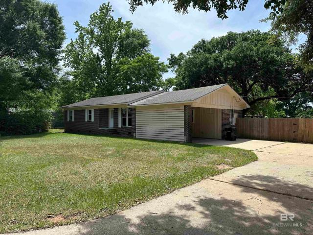 House for sale in Loxley, Alabama