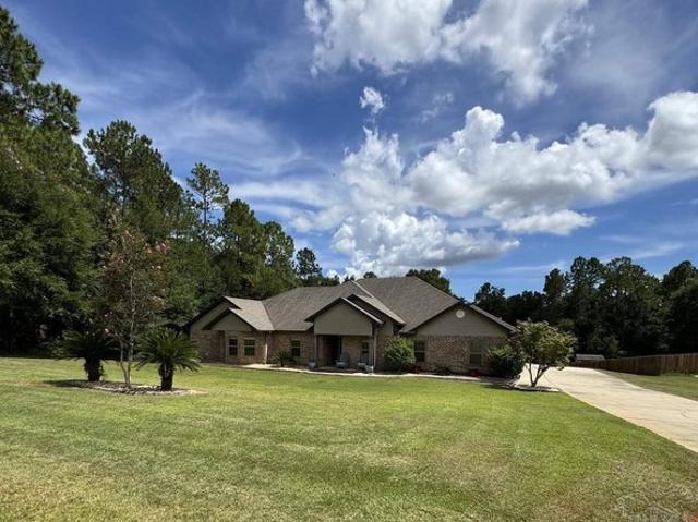 House for sale in Pace, Florida