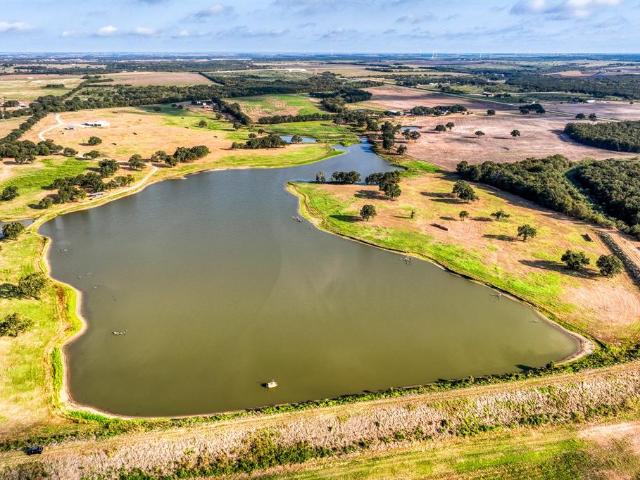 Land for sale in Axtell, Texas