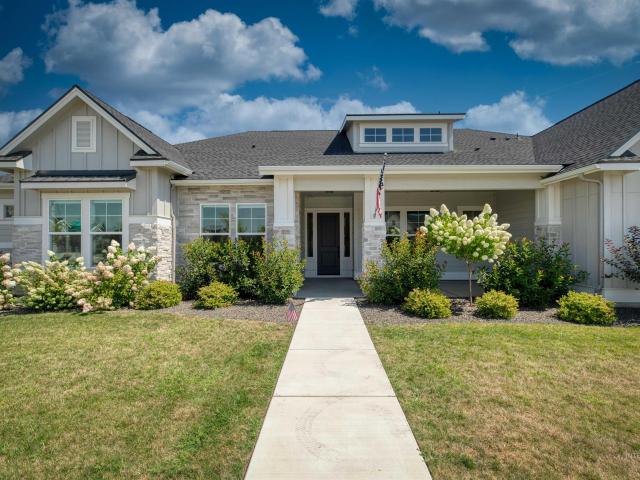 House for sale in Eagle, Idaho