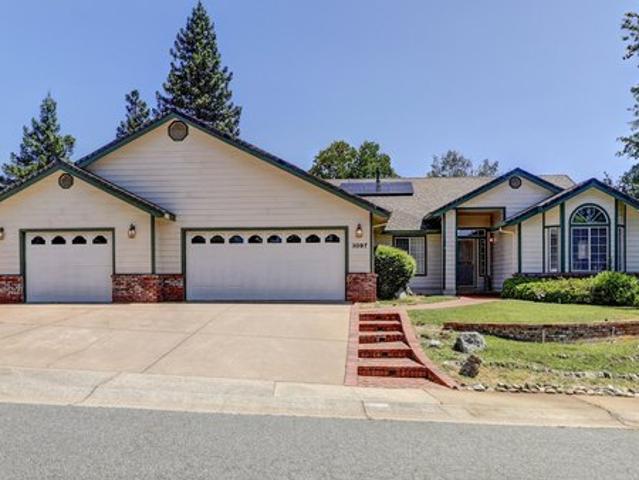 House for sale in Shasta, California