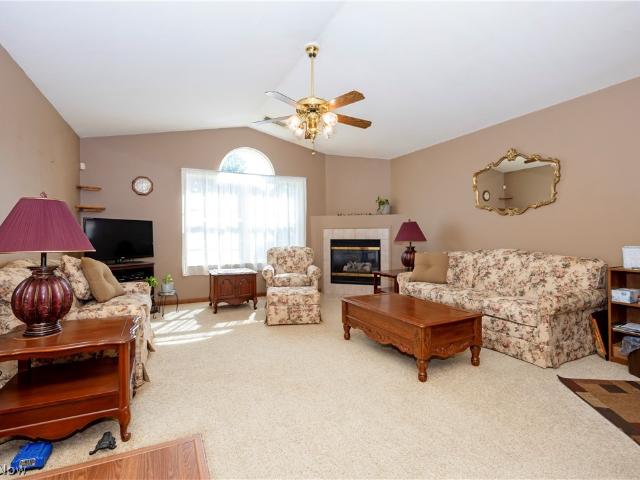 Condo for sale in Wooster, Wayne County