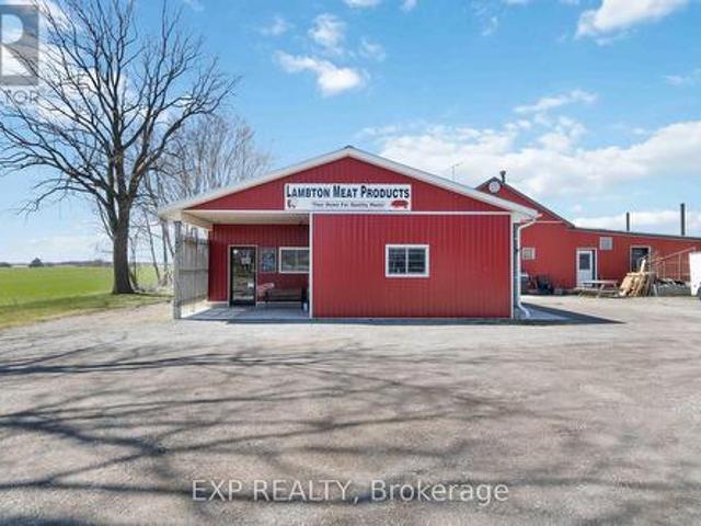 Commercial for sale in Brooke-alvinston, Ontario