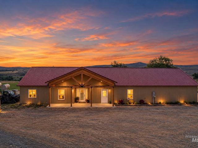 Farm for sale in Harper, Malheur County