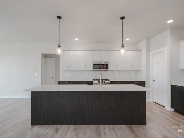 House for sale in Eagle, Idaho
