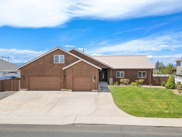 House for sale in Oregonia