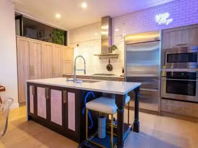 House for sale in New Westminster, British Columbia