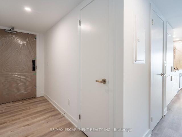Condo for sale in Burlington, Ontario