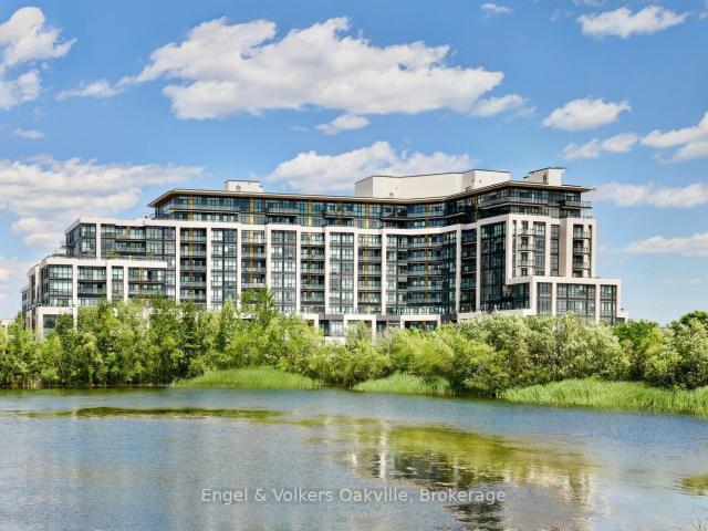 Condo for sale in Toronto, Golden Horseshoe