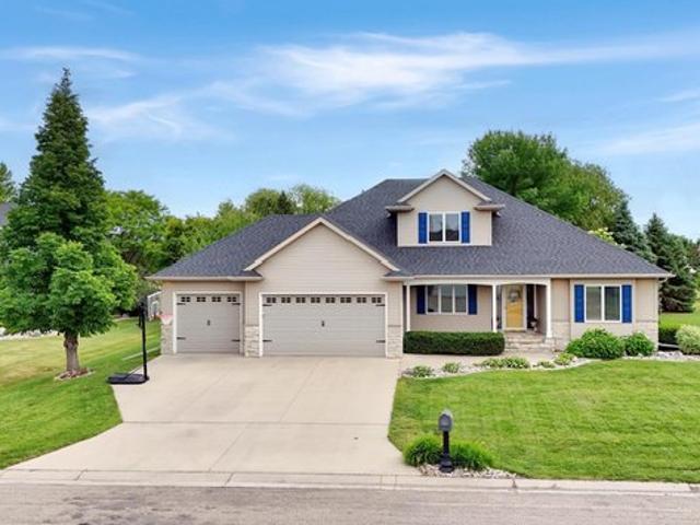 House for sale in Moorhead, Minnesota