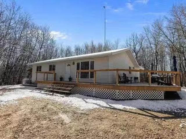 House for sale in Alberta