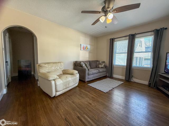 House for sale in Cerro Gordo, Iowa