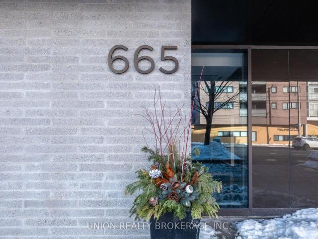 Condo for sale in Woburn, Ontario