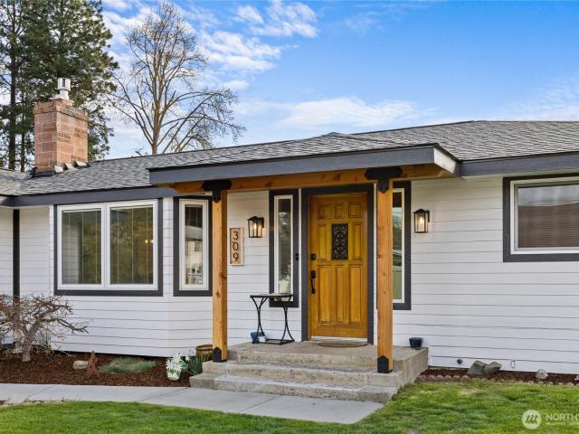 House for sale in South Cle Elum, Washington
