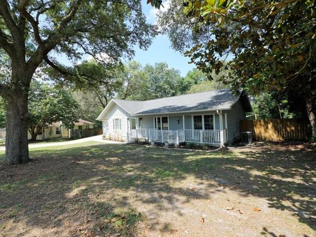 House for sale in Crestview, Florida