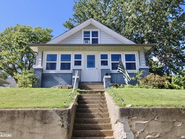 House for sale in Fort Madison, Iowa