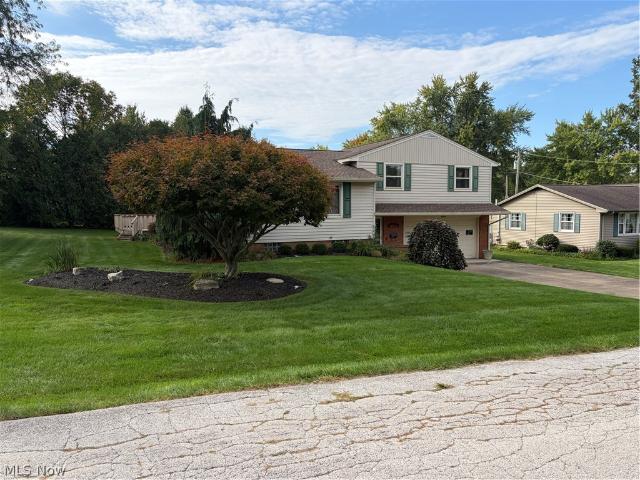 House for sale in Columbiana, Columbiana County