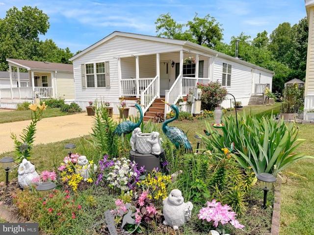 House for sale in Lothian, Maryland