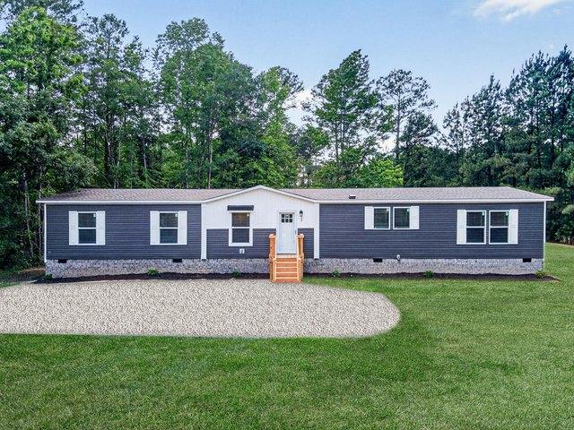 House for sale in Moncks Corner, South Carolina