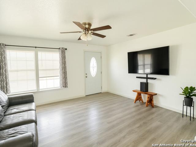 House for sale in Uvalde, Texas
