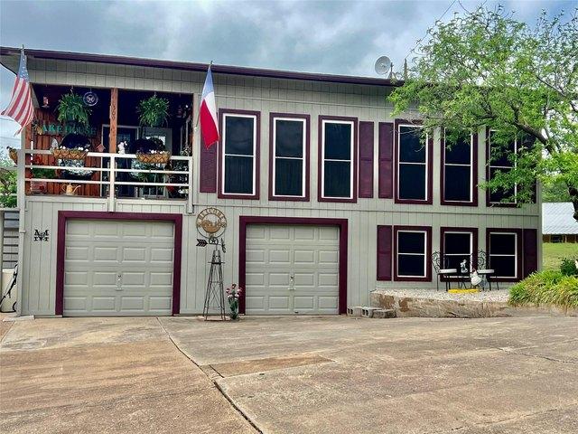 House for sale in Comanche, Texas