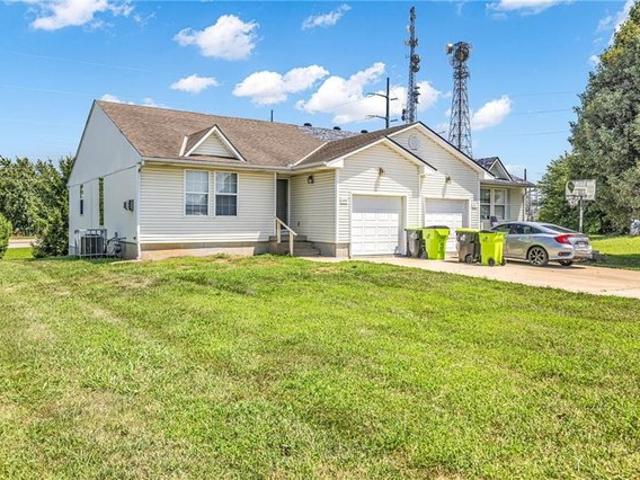 Townhouse for sale in Belton, Missouri
