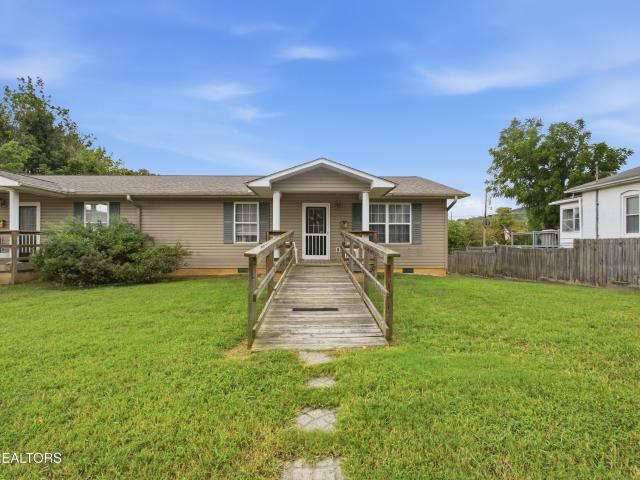 House for sale in Pine Hills, Harriman