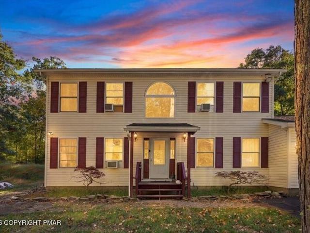 House for sale in Stroudsburg, Monroe County