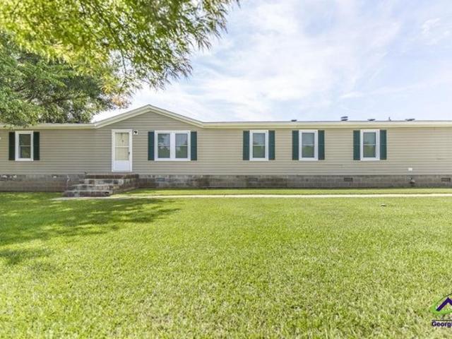 House for sale in Byron, Georgia