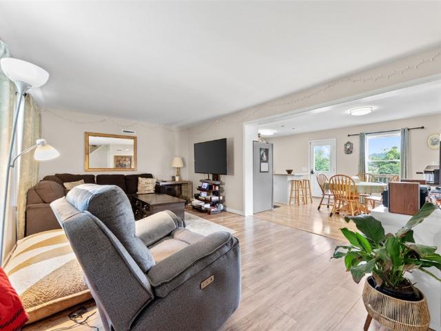 House for sale in Jeannette, Pennsylvania