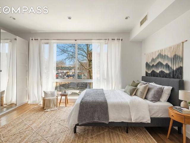 Condo for sale in Arverne, New York