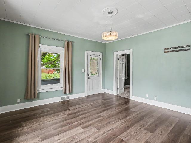 House for sale in Mahaska, Iowa