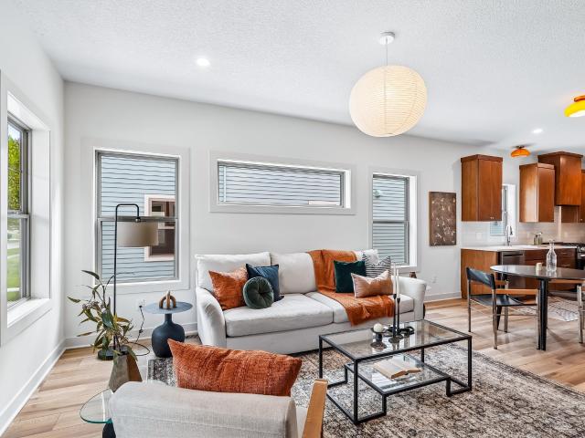 House for sale in McKinley School/Columbus Park, Des Moines