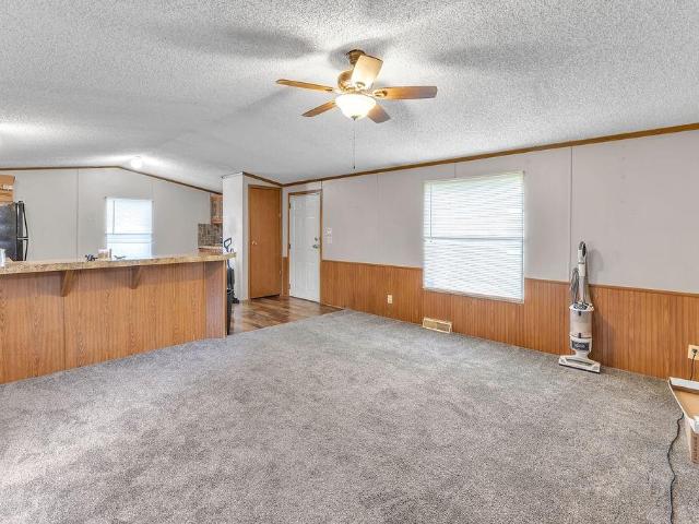 House for sale in Stewartsville, Missouri