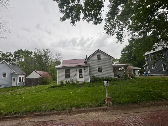 House for sale in Piper City, Ford County