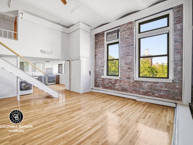 Condo for sale in Arverne, New York
