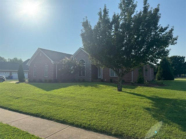 House for sale in Bowling Green, Warren County