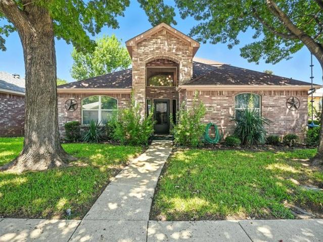 House for sale in Irving, Texas