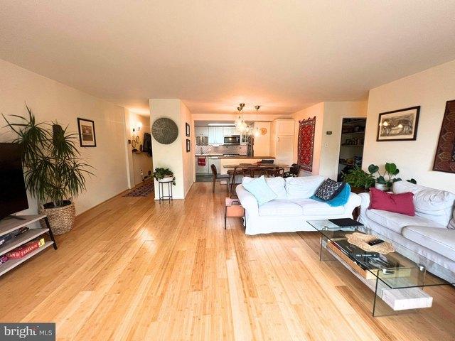 Condo for sale in Jenkintown, Pennsylvania
