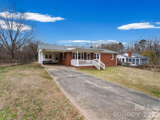 House for sale in Boger City, Lincolnton