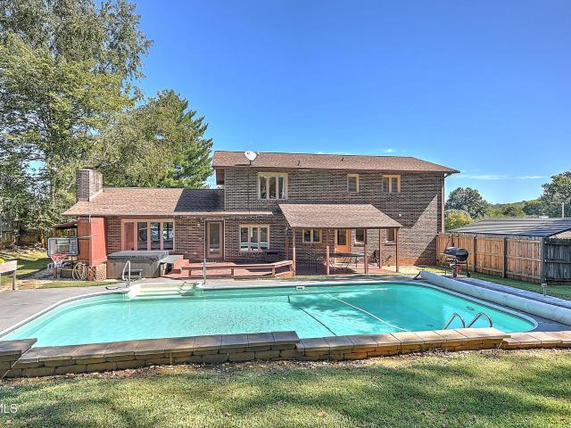 House for sale in Fourville, Johnson City